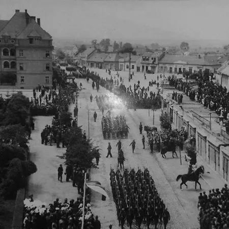 Luxusny 118m2 S Krbom V Centre Nitry Daire