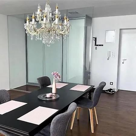 Luxusny 118m2 S Krbom V Centre Nitry Apartment *