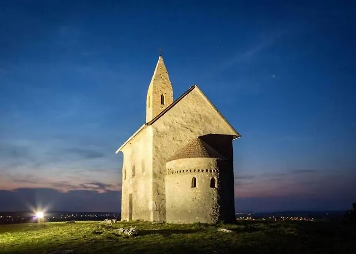 Luxusny 118m2 S Krbom V Centre Nitry Apartment *